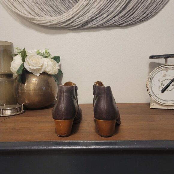 Korks by Kork-Ease "Nanda" Brown Leather Ankle Boots Sz 7 - Picture 7 of 10